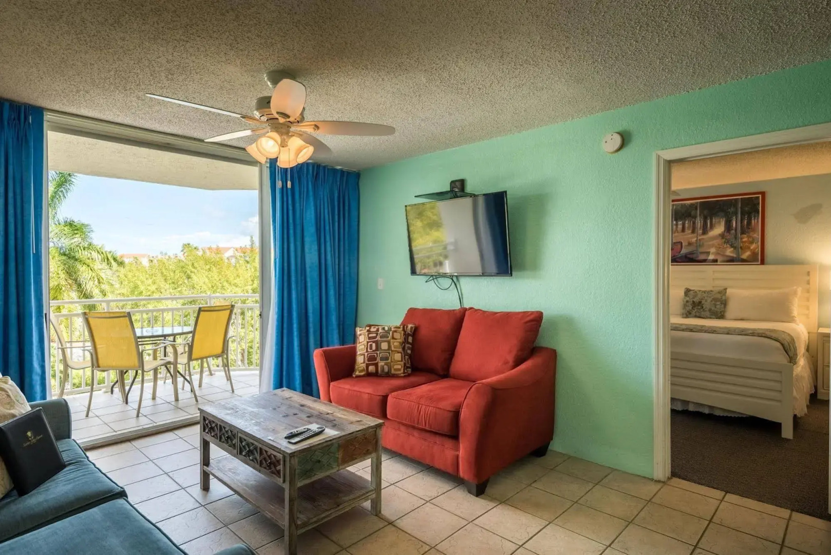 Sunrise Suites Resort