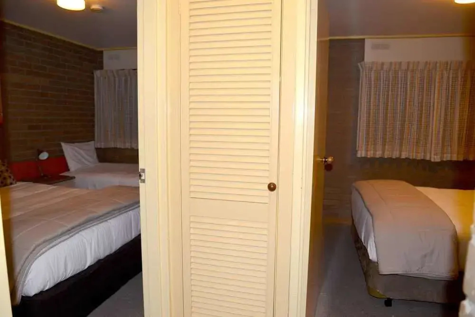 Emmanuel Holiday Apartments