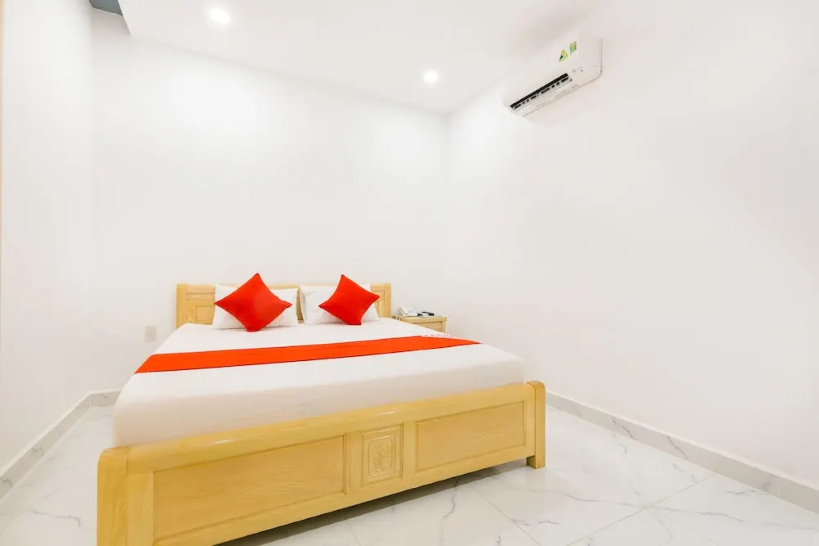 Oyo 719 Hotel Ruby Phu Quoc near Sos Medical Clinic Phu Quoc