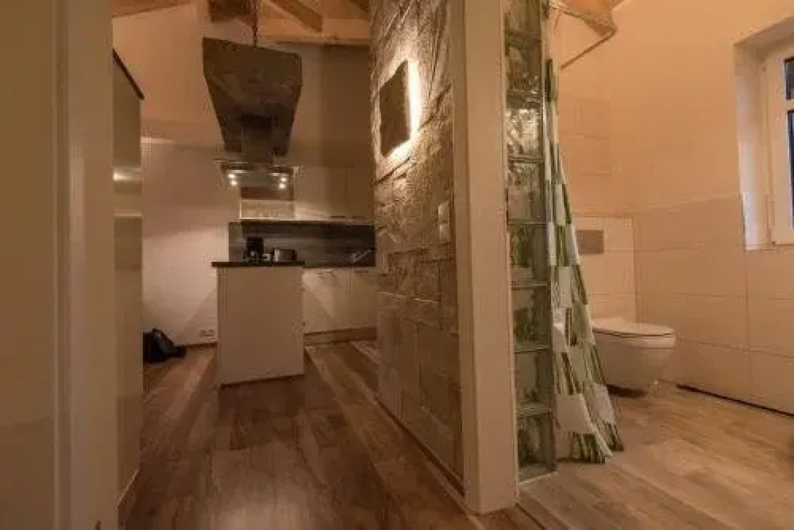 "Wohnen im Garten der Sinne"