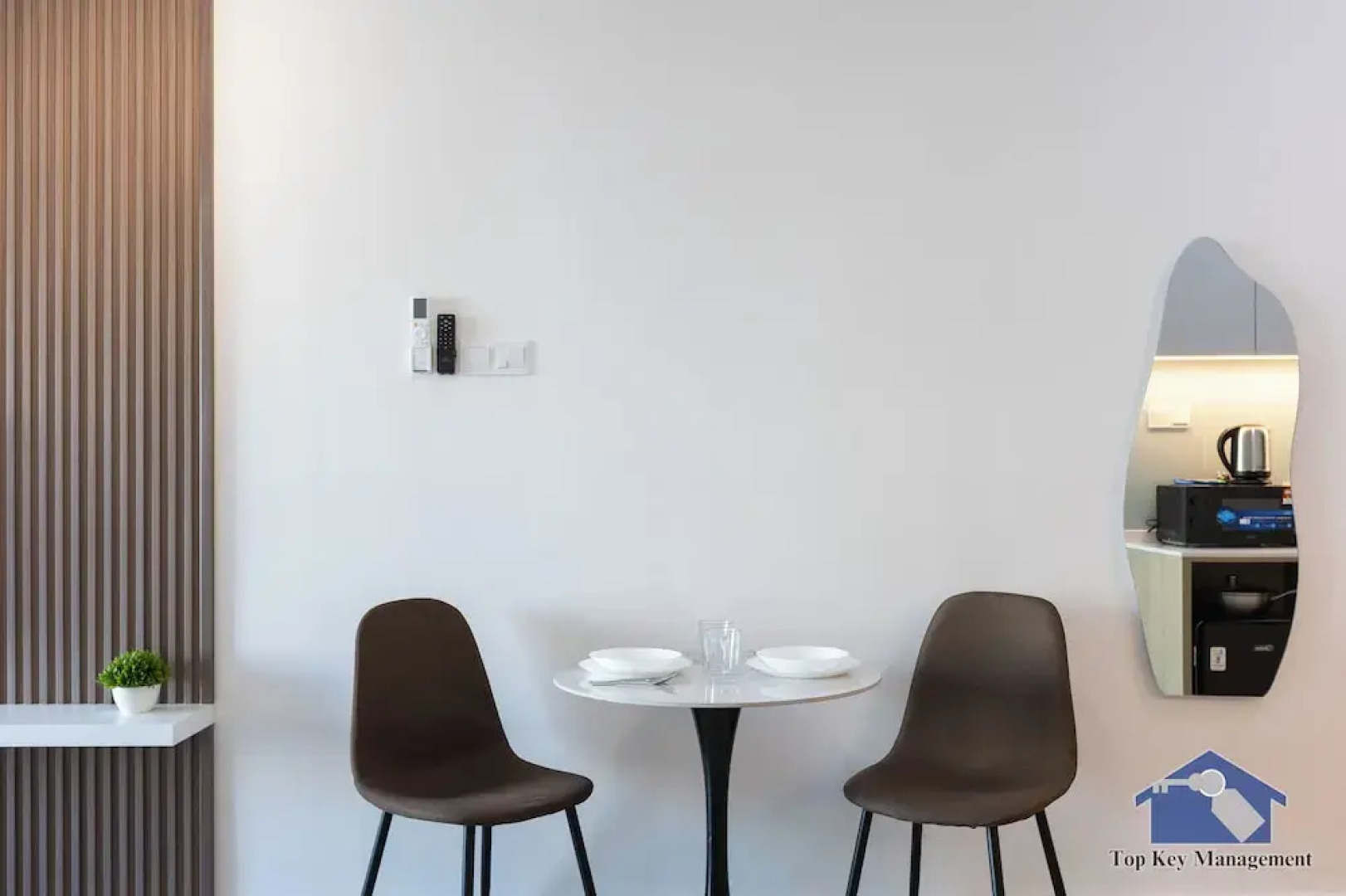 Sunshine Residence Suites