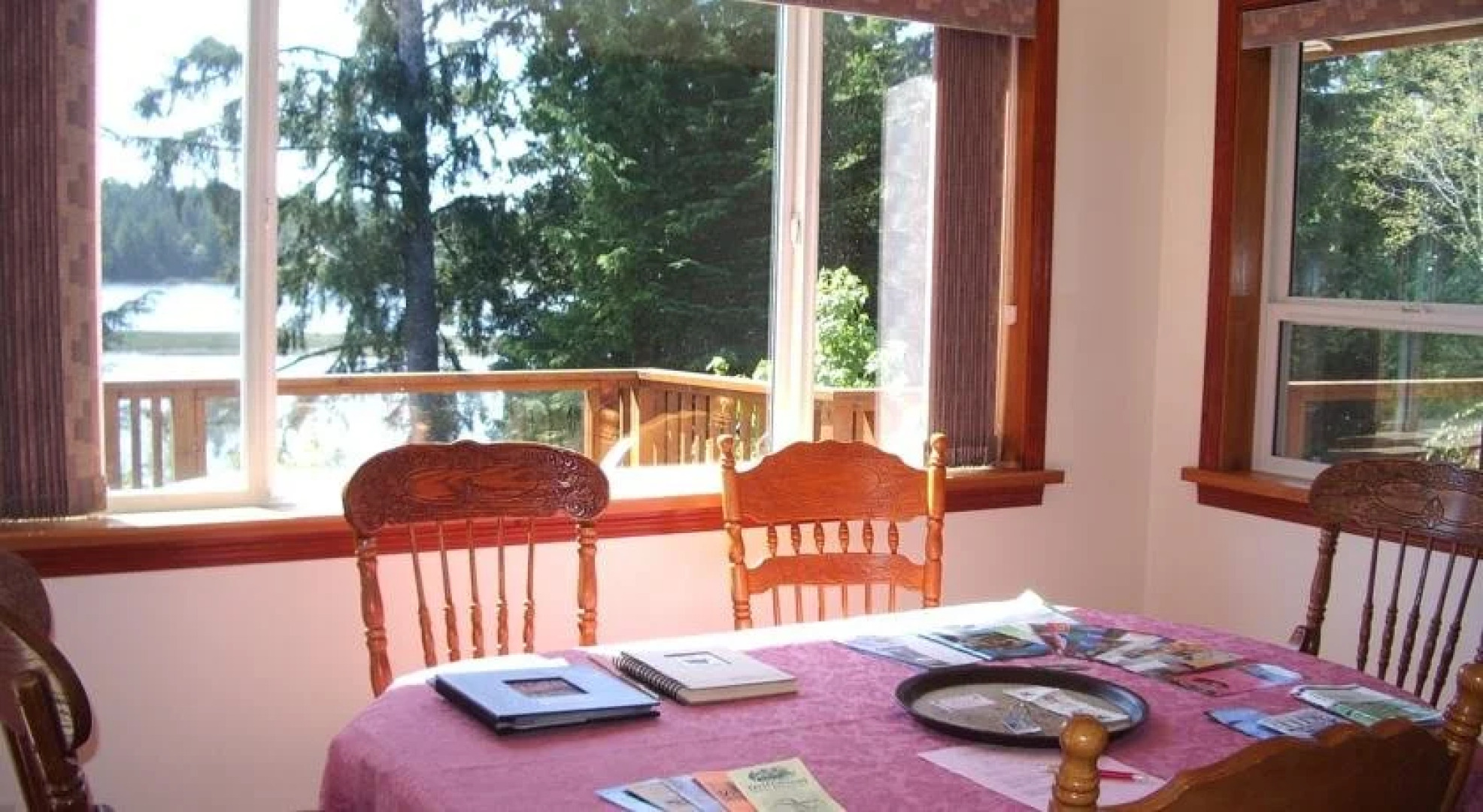 Pacific Rose Cottage