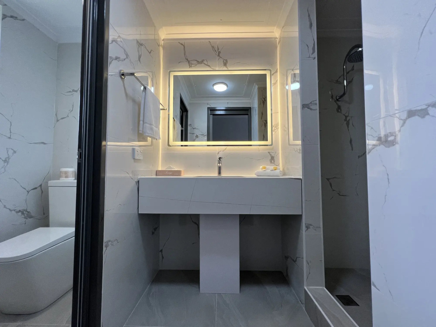 Spa Village Travel Inn