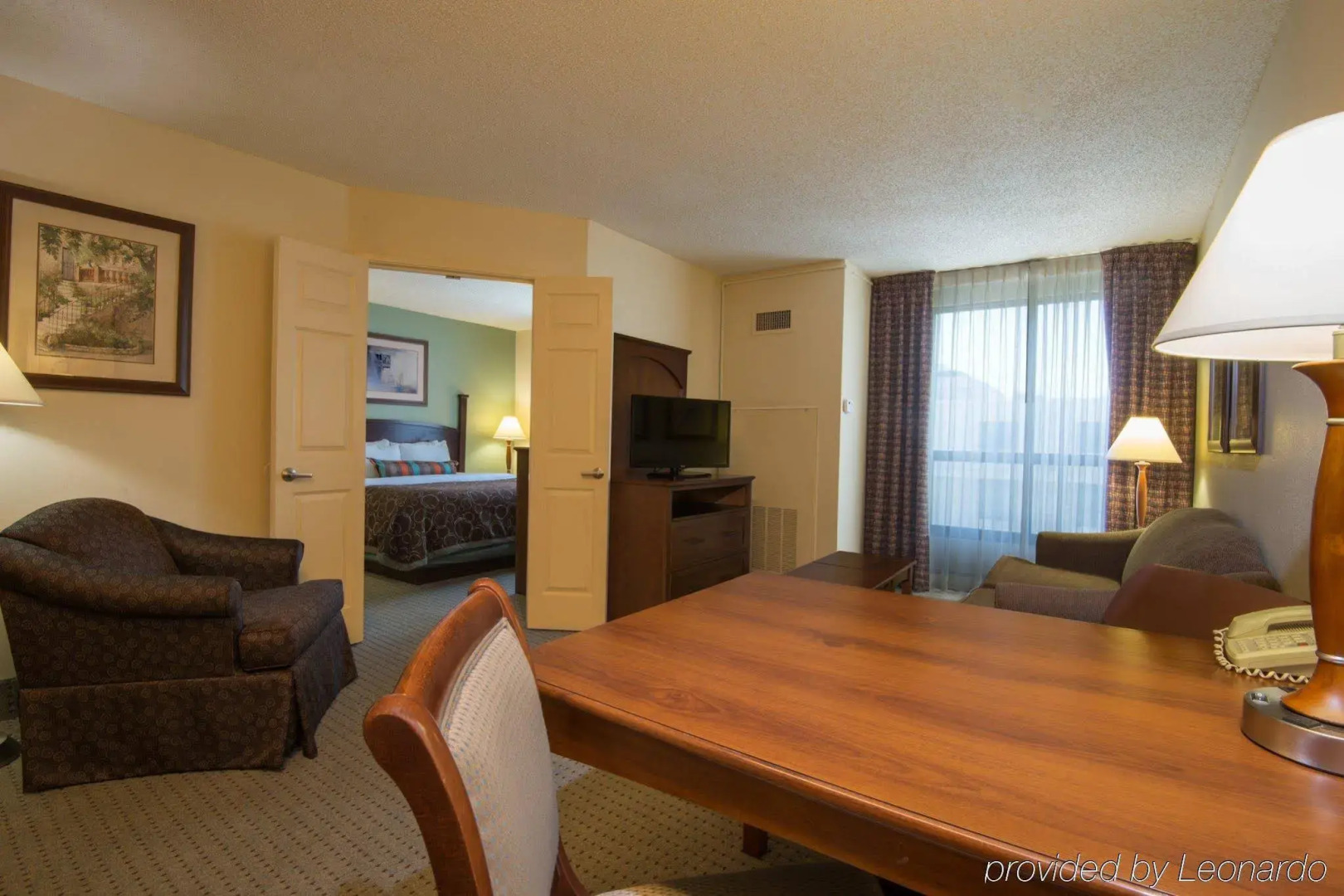 Staybridge Suites Memphis - Poplar Ave East by IHG