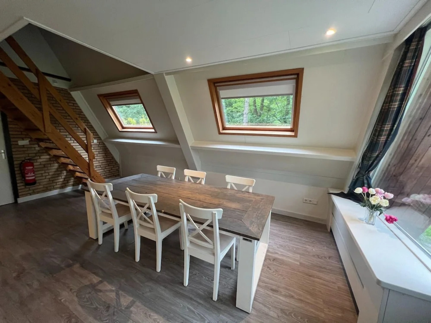 Charming Holiday Home With Wifi