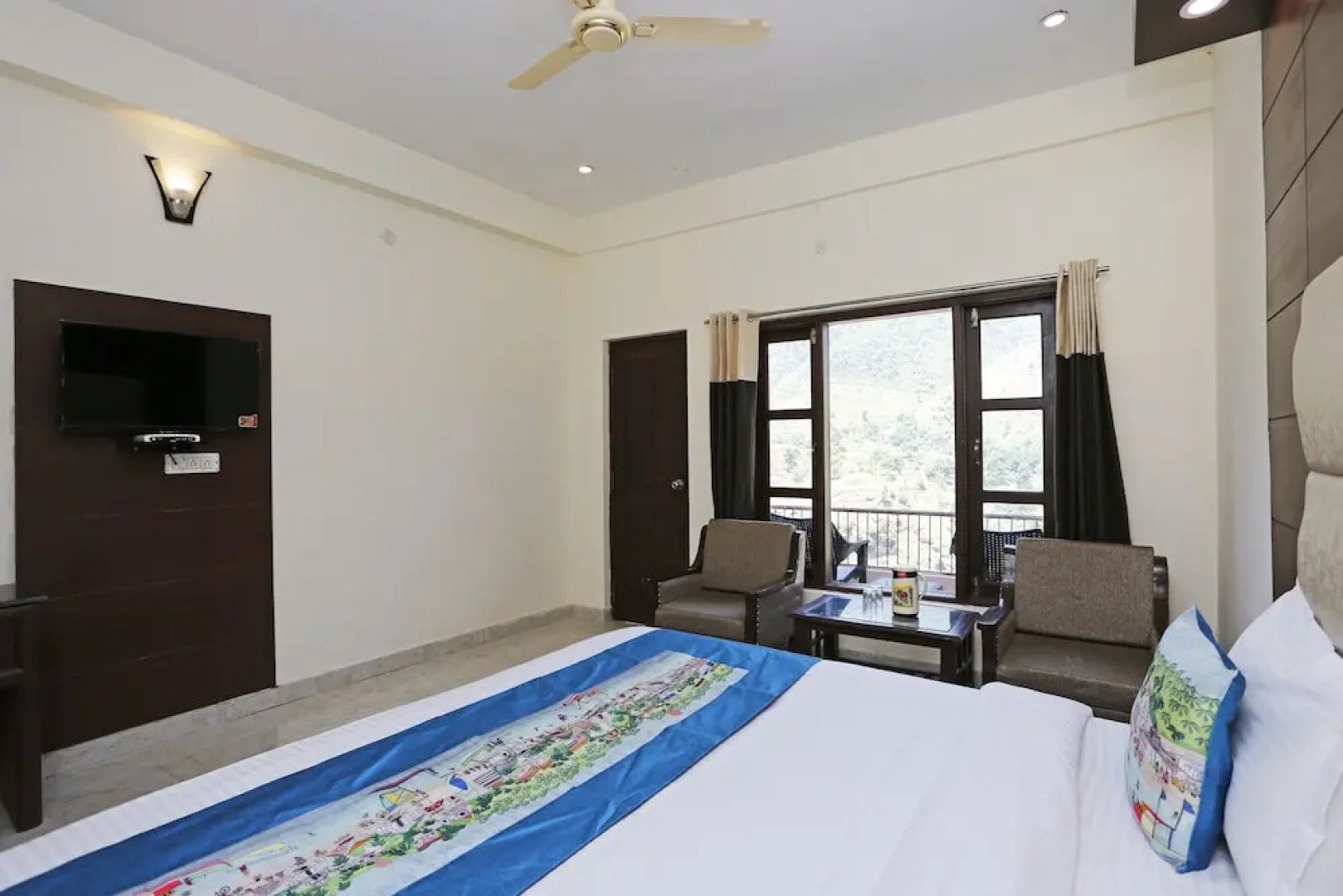 OYO Rooms Kempty Falls Mussoorie