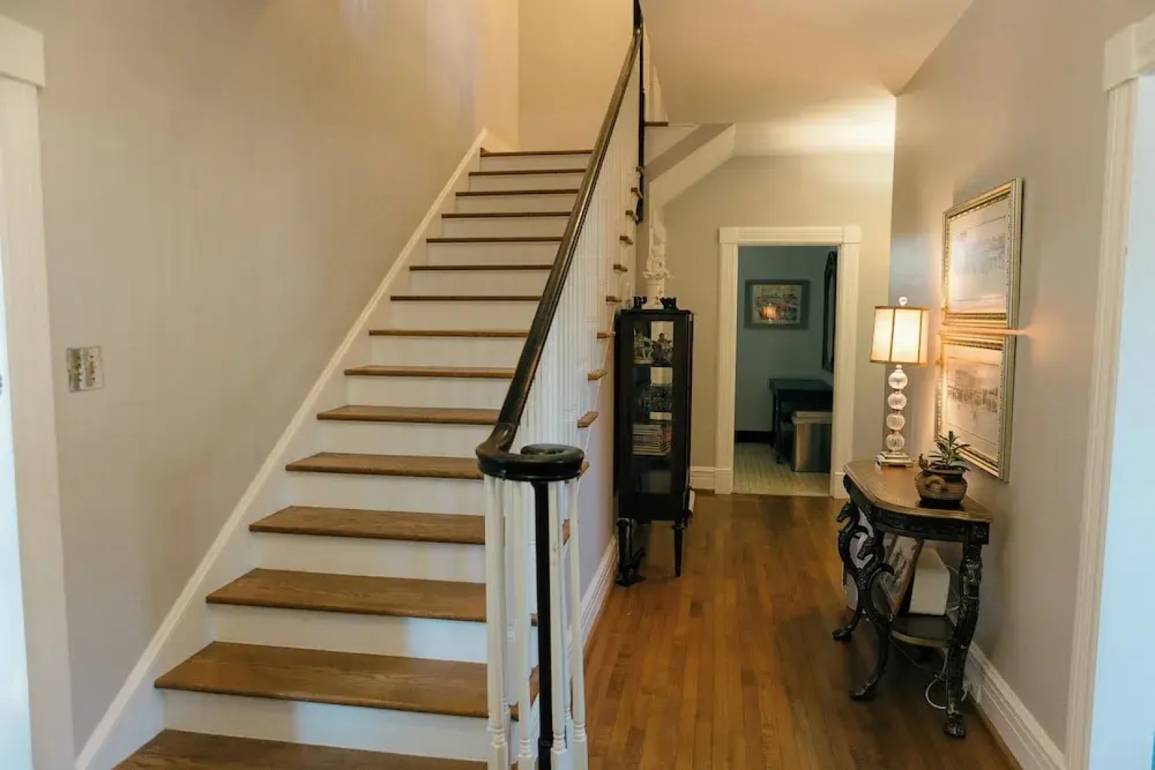 The Carriage House Inn Bed and Breakfast