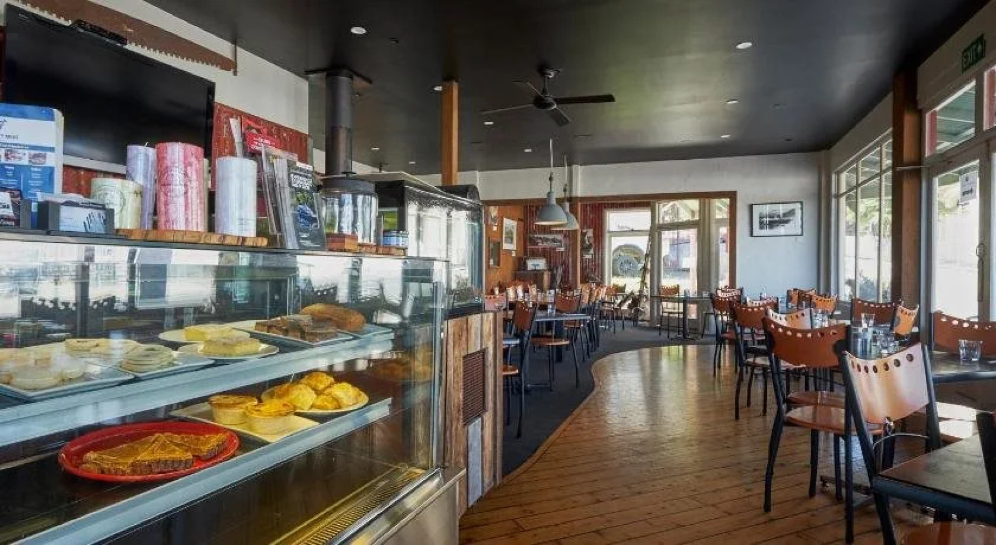 Bushmans Cafe and Accommodation