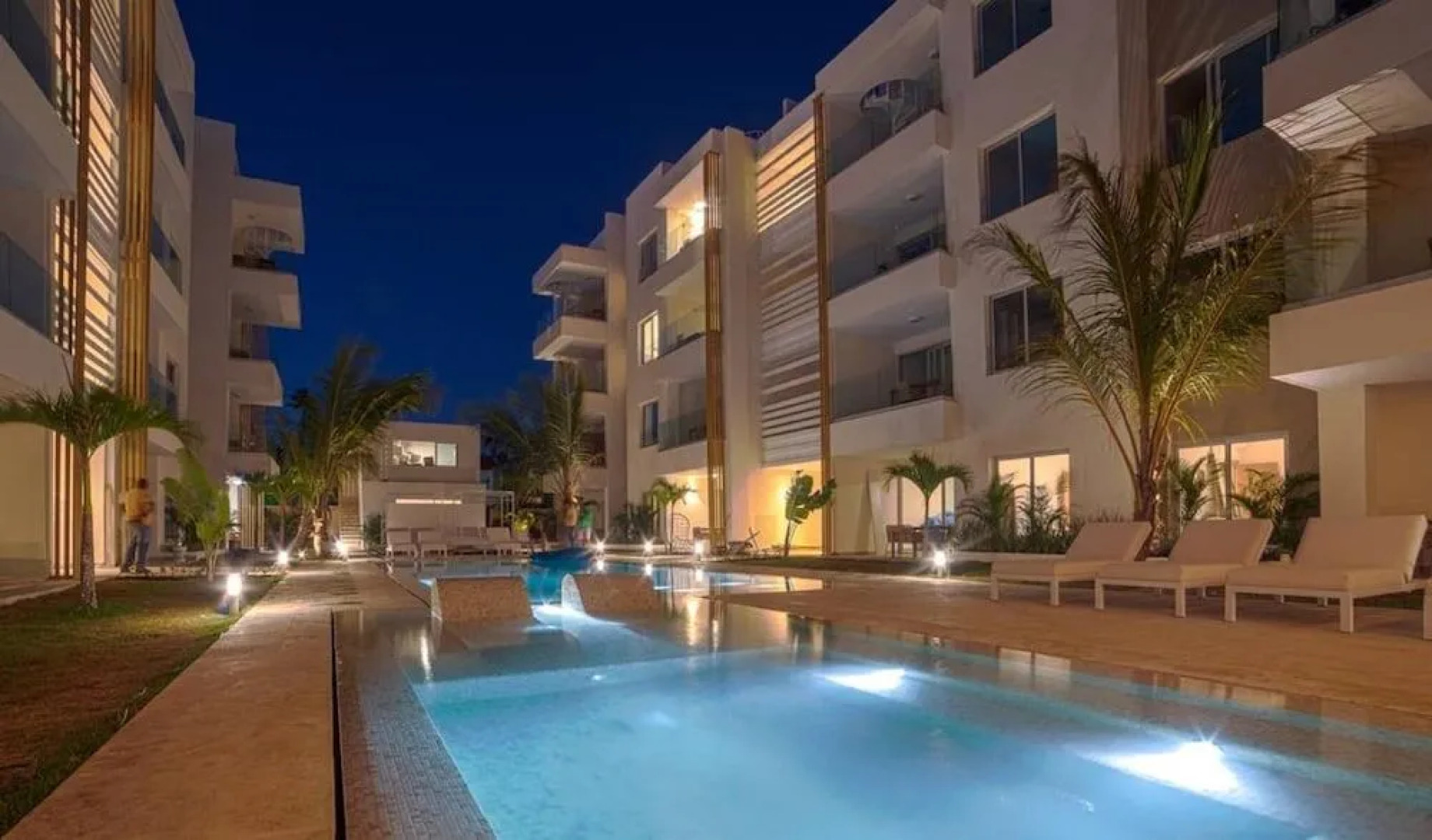 Luxurious Condo Steps From The Beach B2 Los Corales Playa Bavaro