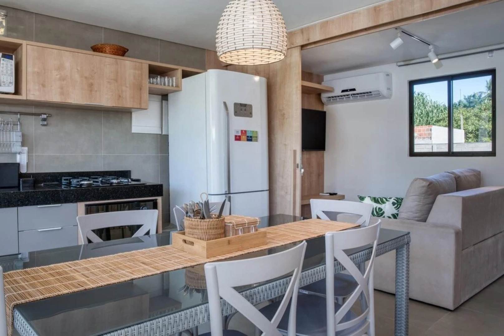 Casa com Piscina Privativa Condom nio p na Areia