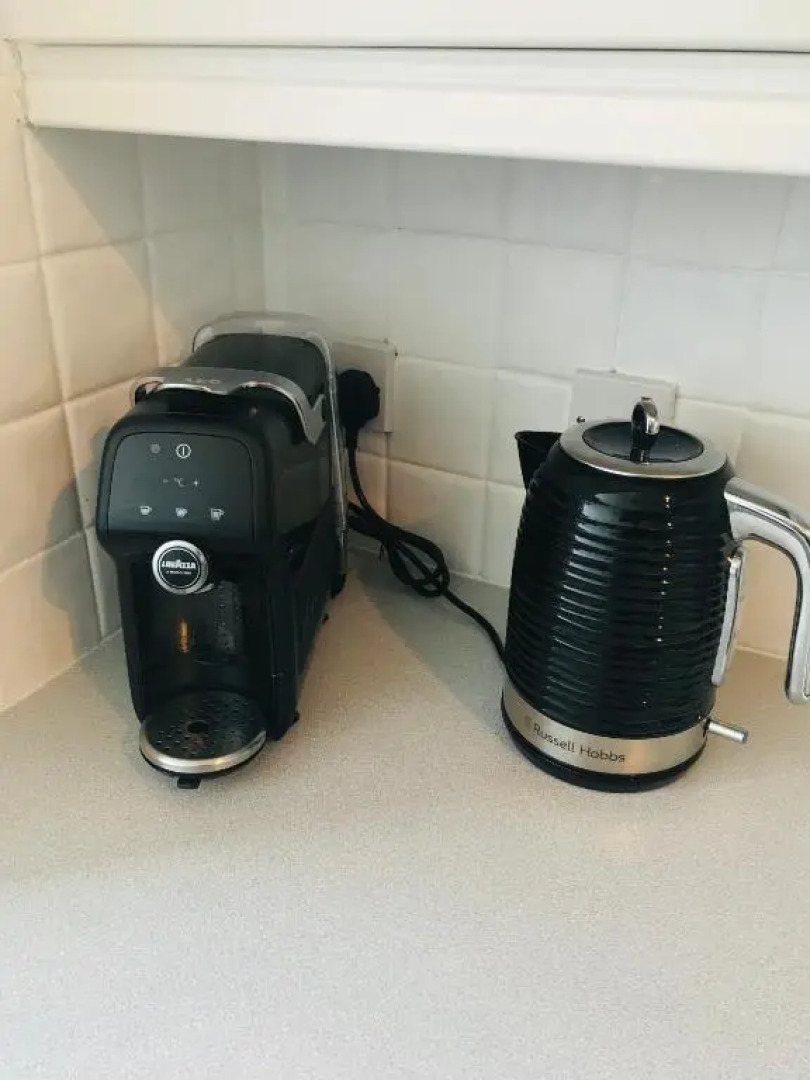 Attractive Town Centre Flat