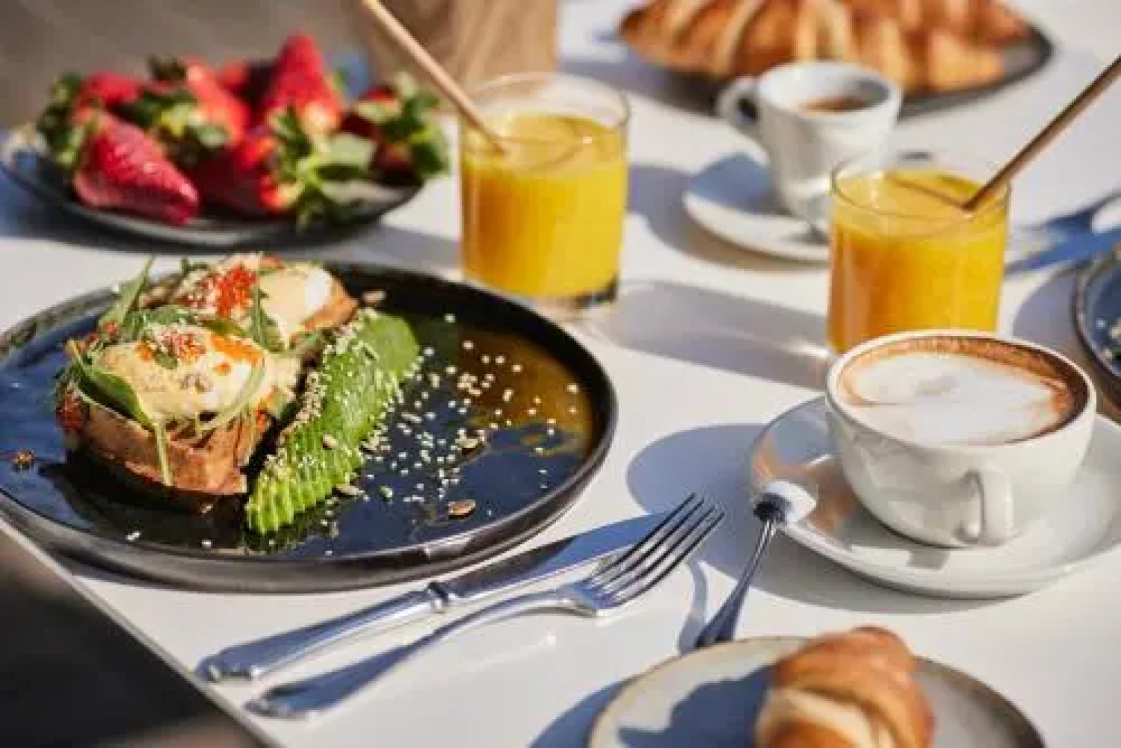 Apvalaus Stalo Klubas