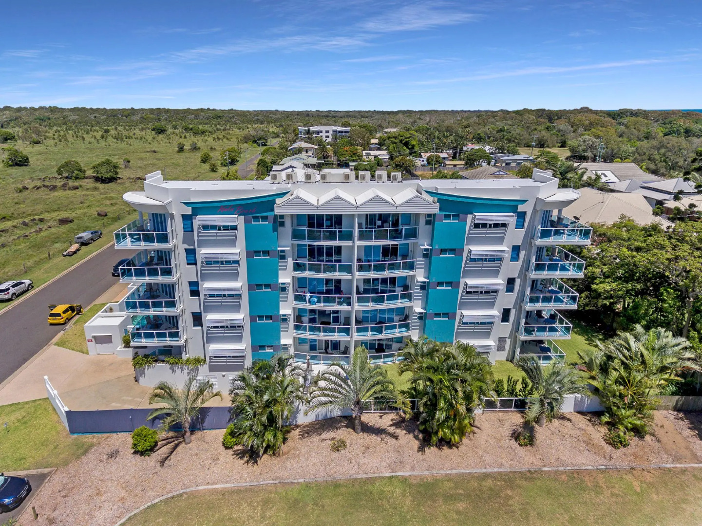 Koola Beach Apartments Bargara
