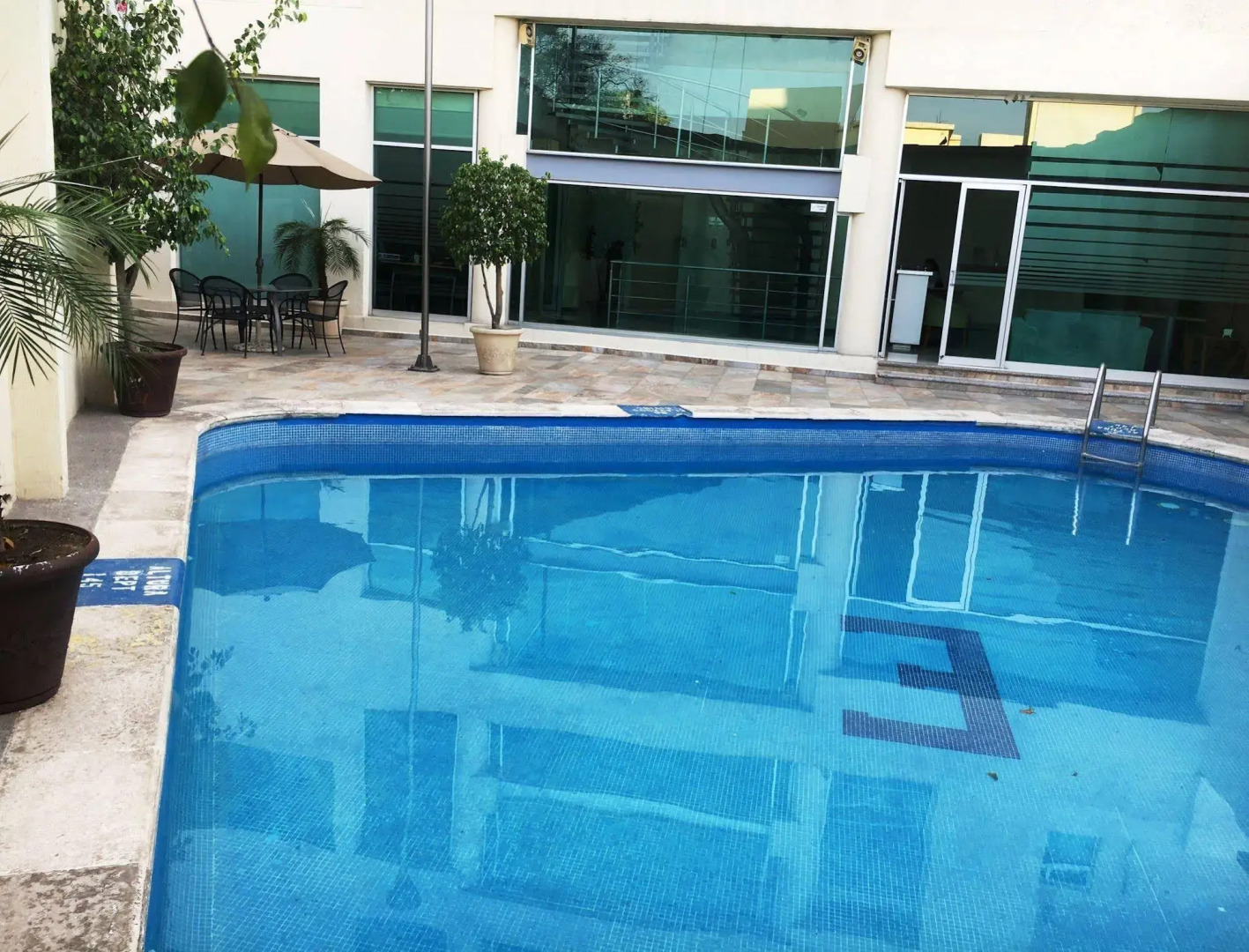 Enterprise Inn Poliforum