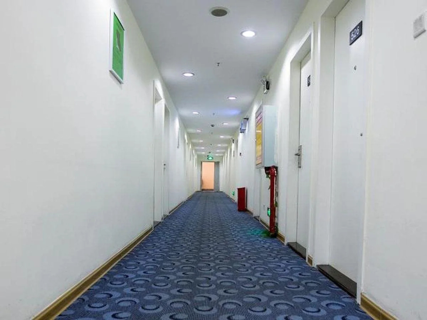 7Days Inn Changsha Yuelushan Rongwan Town Subway Station