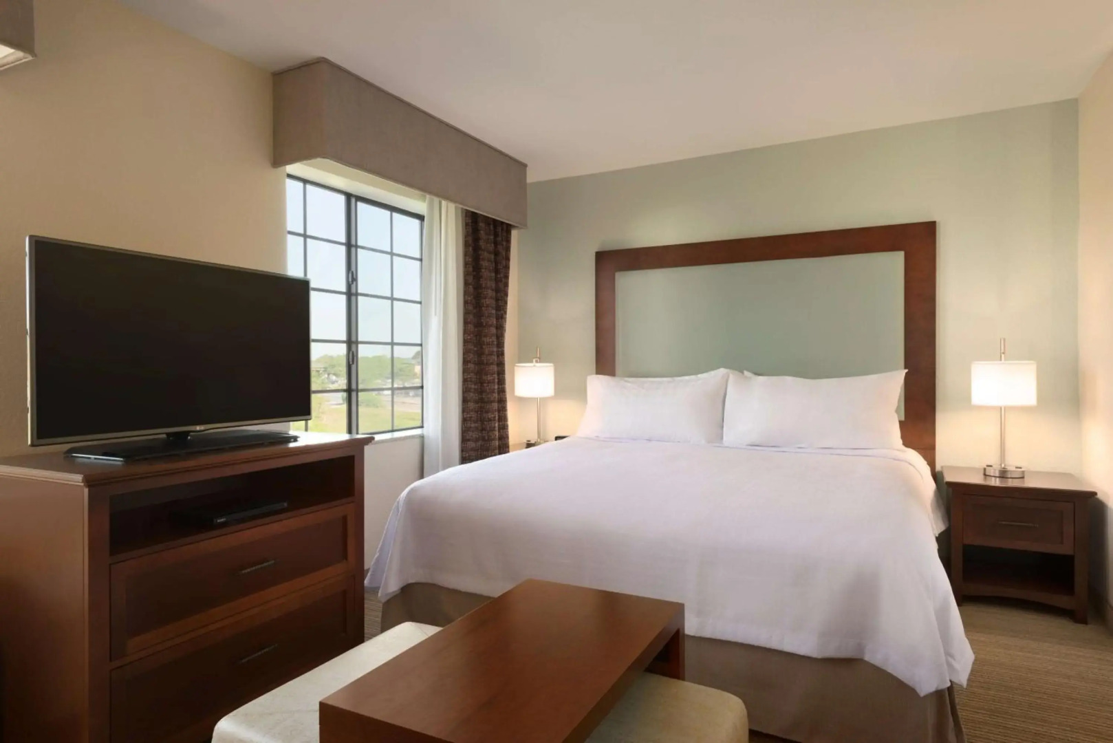 Homewood Suites by Hilton Jacksonville Deerwood Park