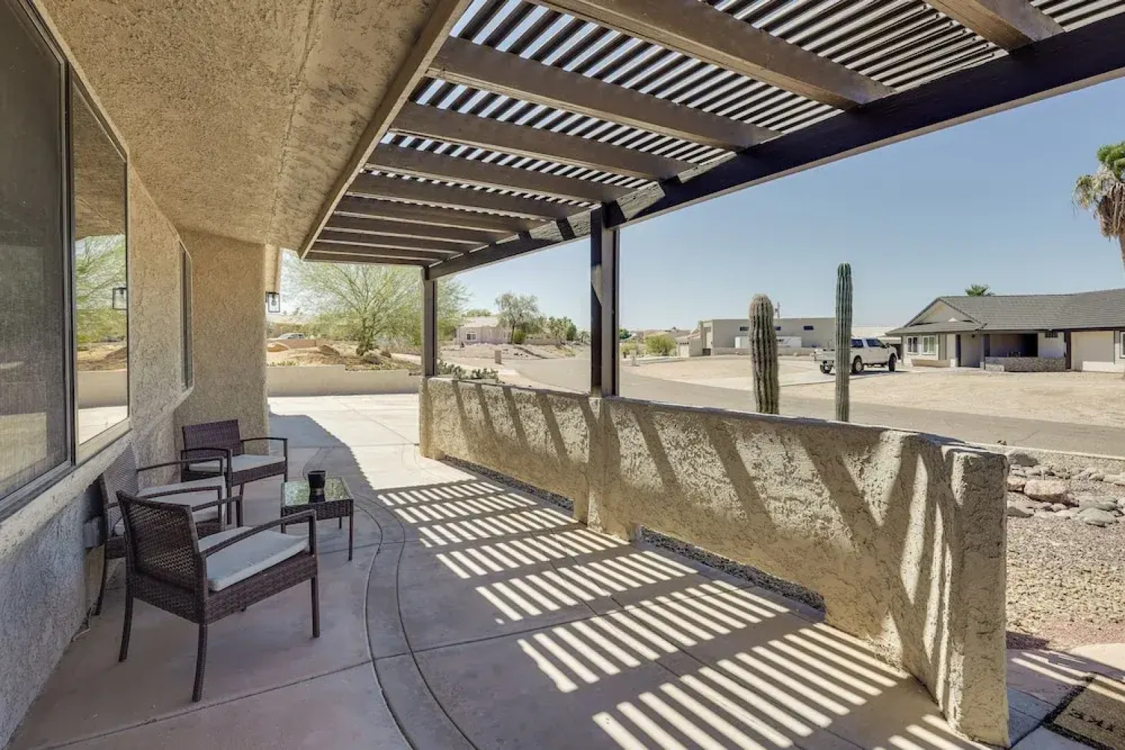 4 Mi to Lake Havasu State Park: Home w/ Mtn Views!