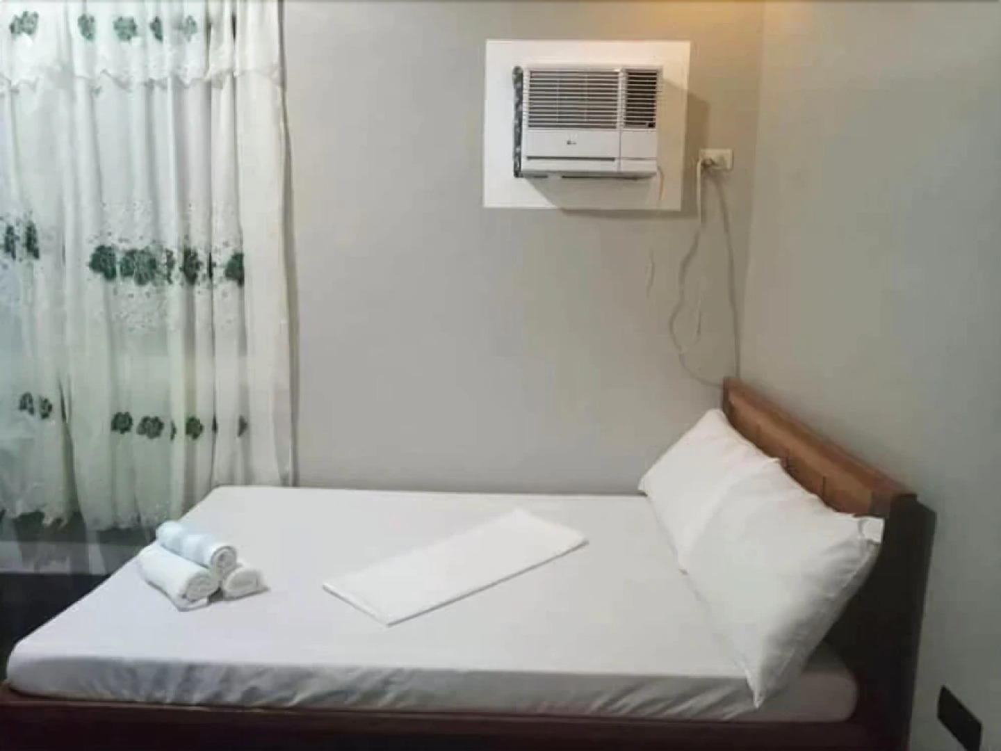 Clemente's Garden & Resort