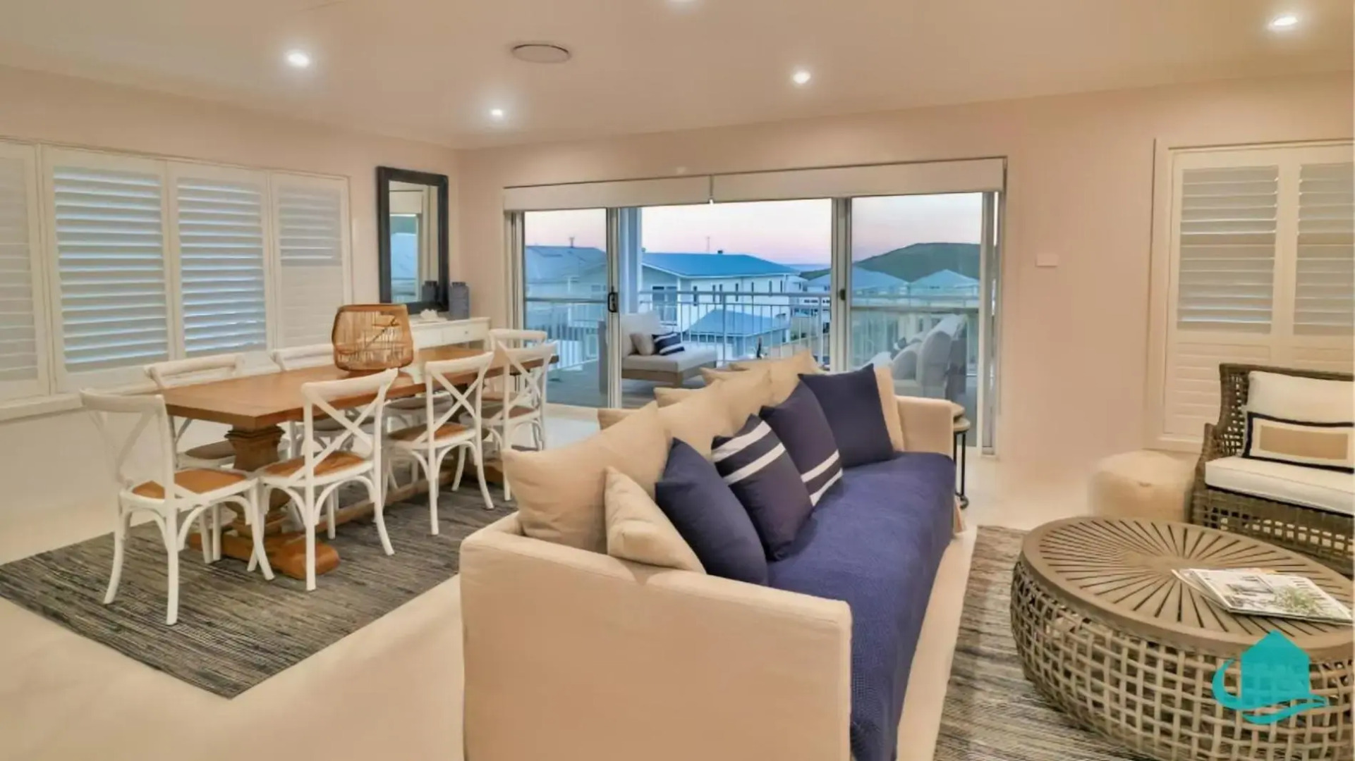 Illaroo at Catherine Hill Bay