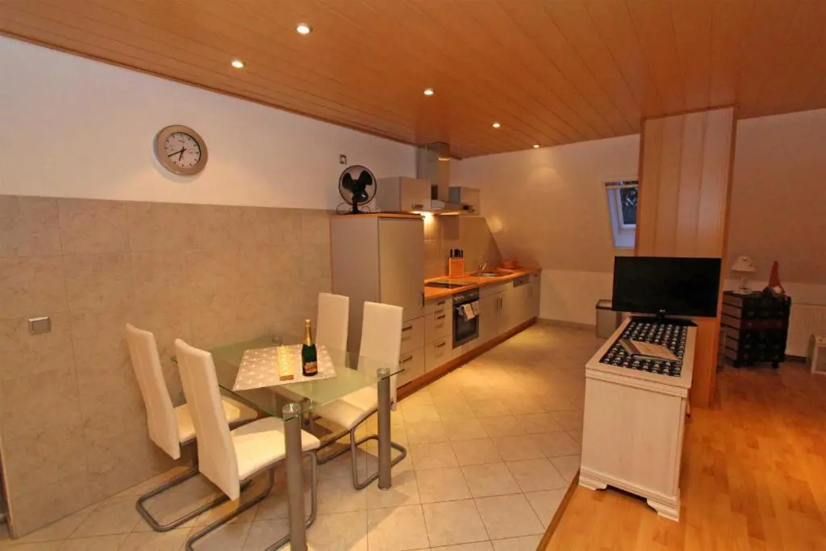 Ferienwohnung mit 4 Schlafraeumen