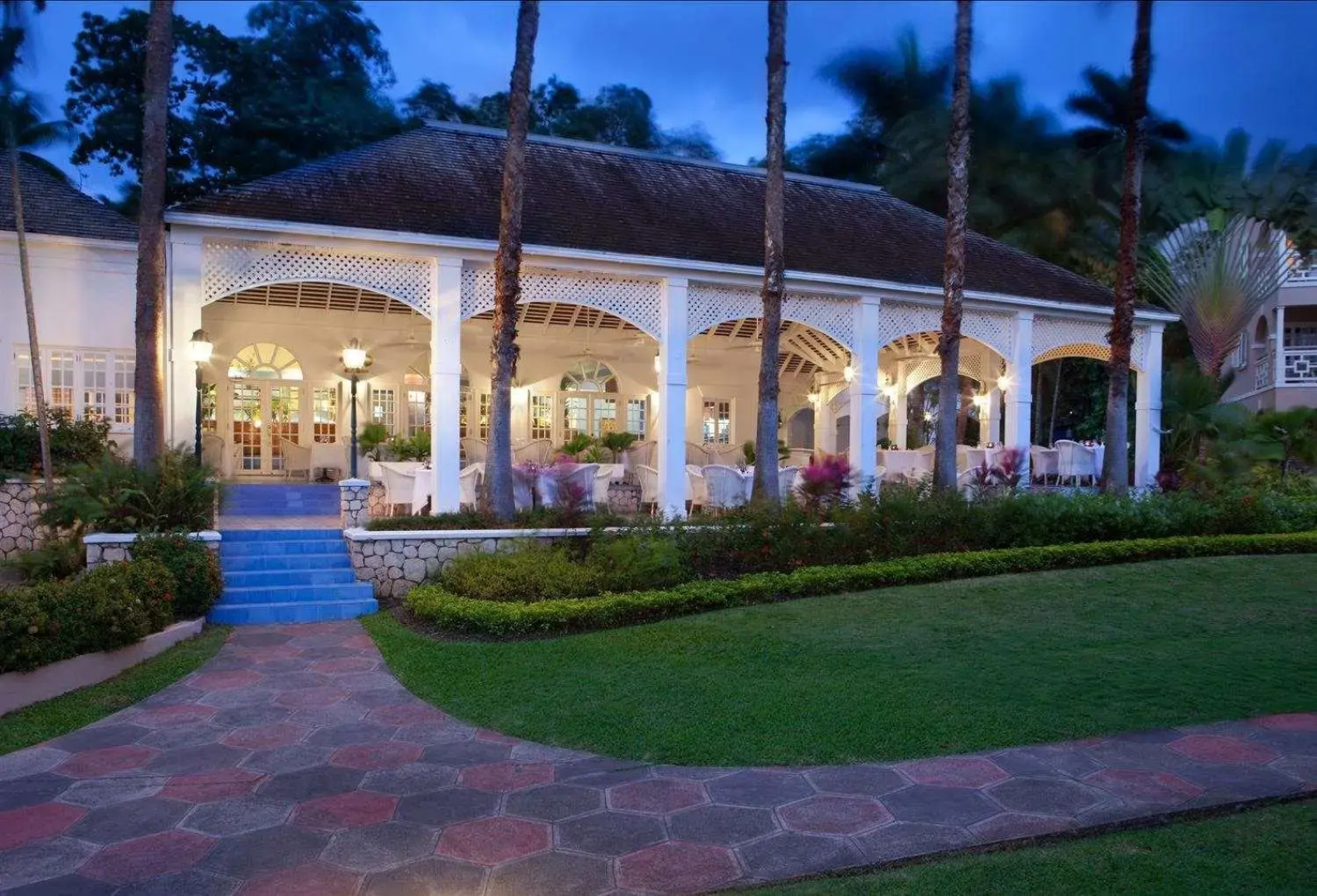 Couples Sans Souci All Inclusive