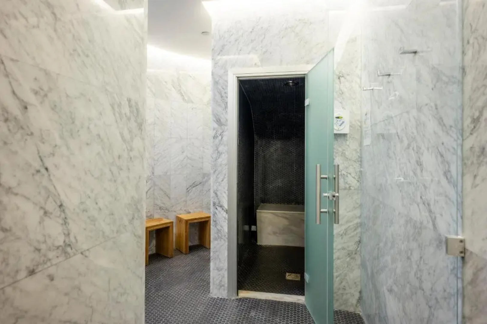 360 Nicosia - 1 bedroom Luxurious Residence