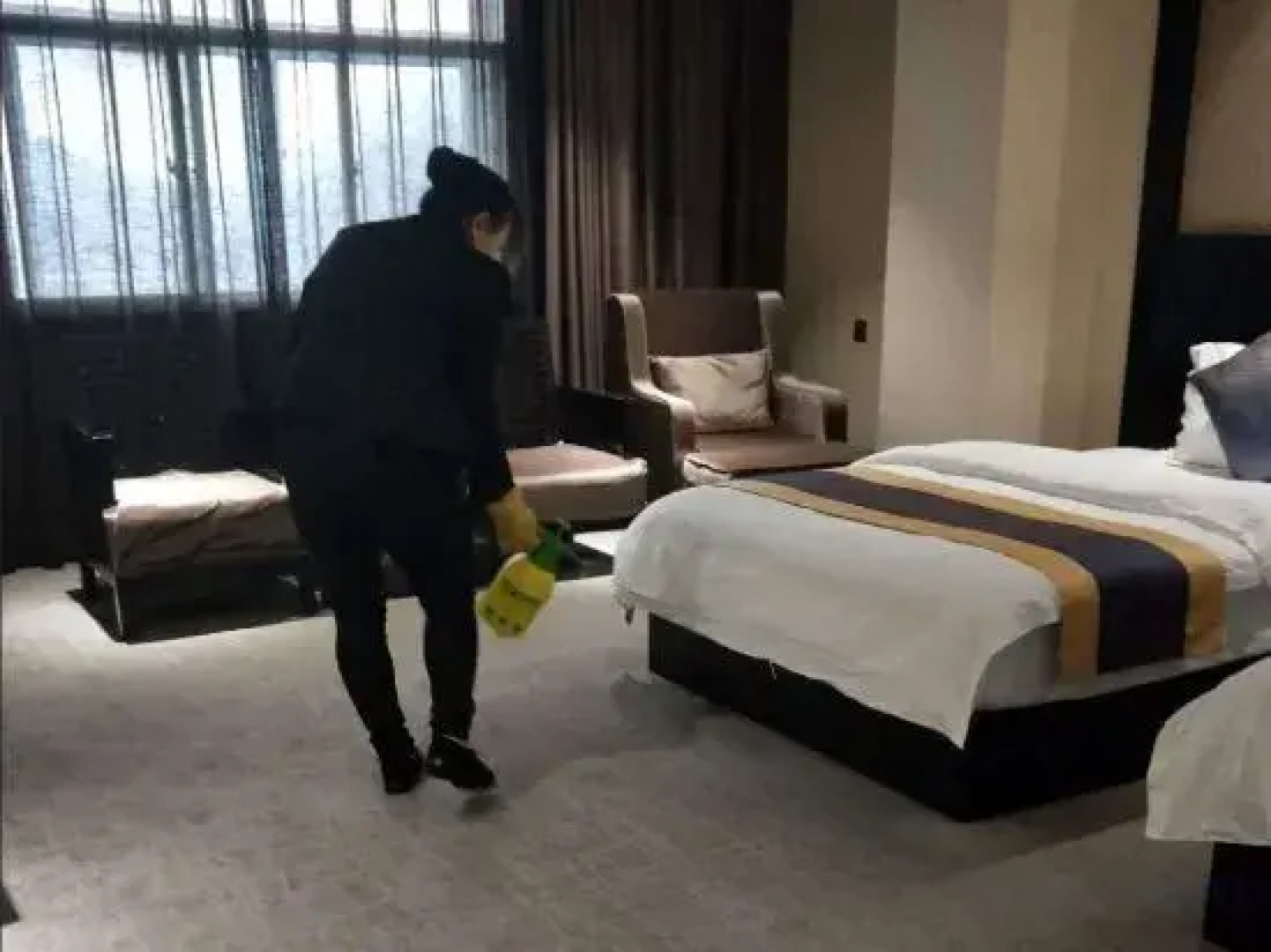 Yanshanzheshangshengshijiudian