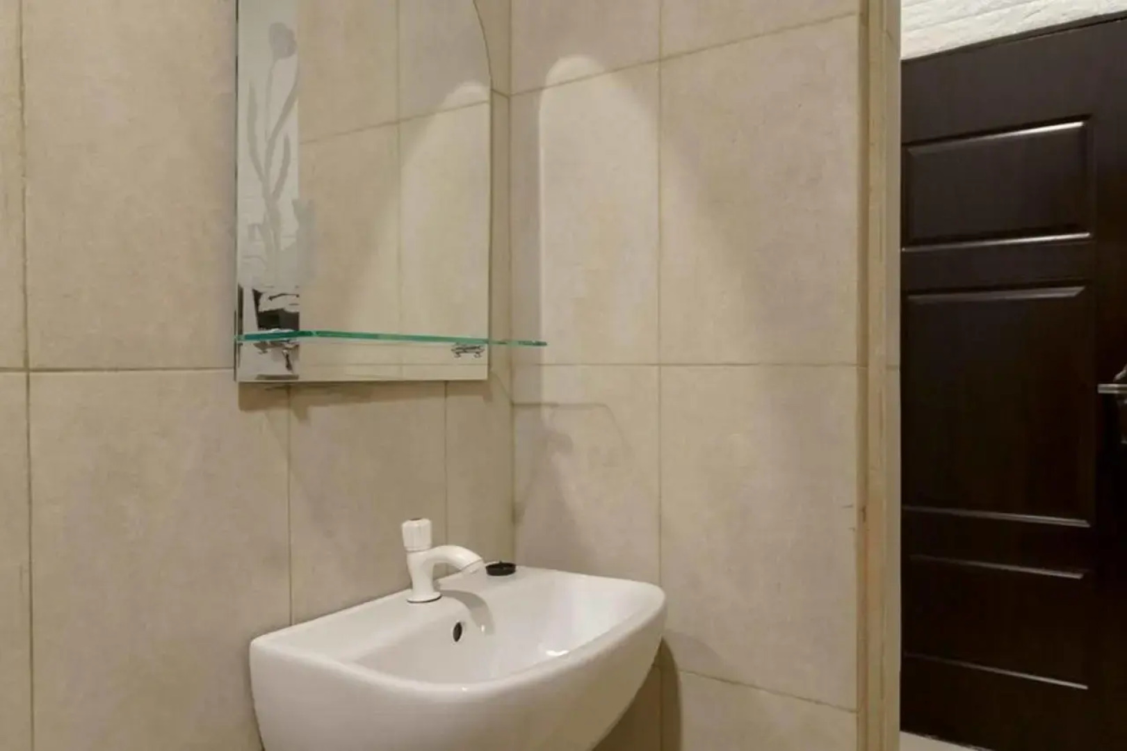 Mutiara Residence by Reddoors