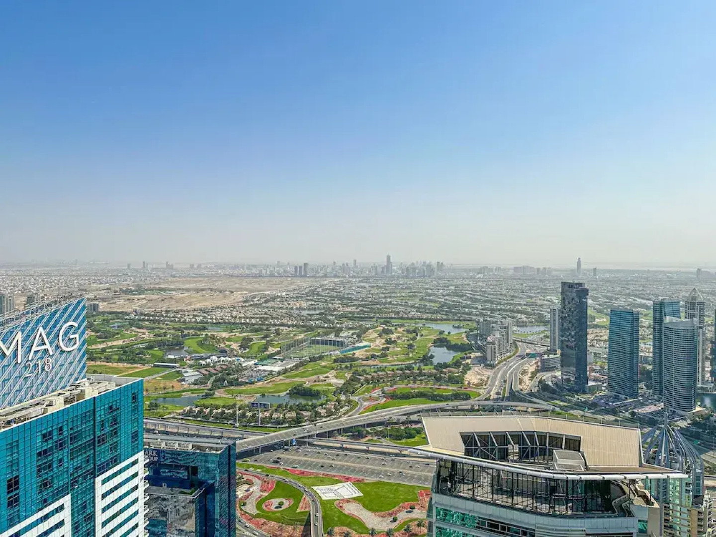 HiGuests - The Marina Torch