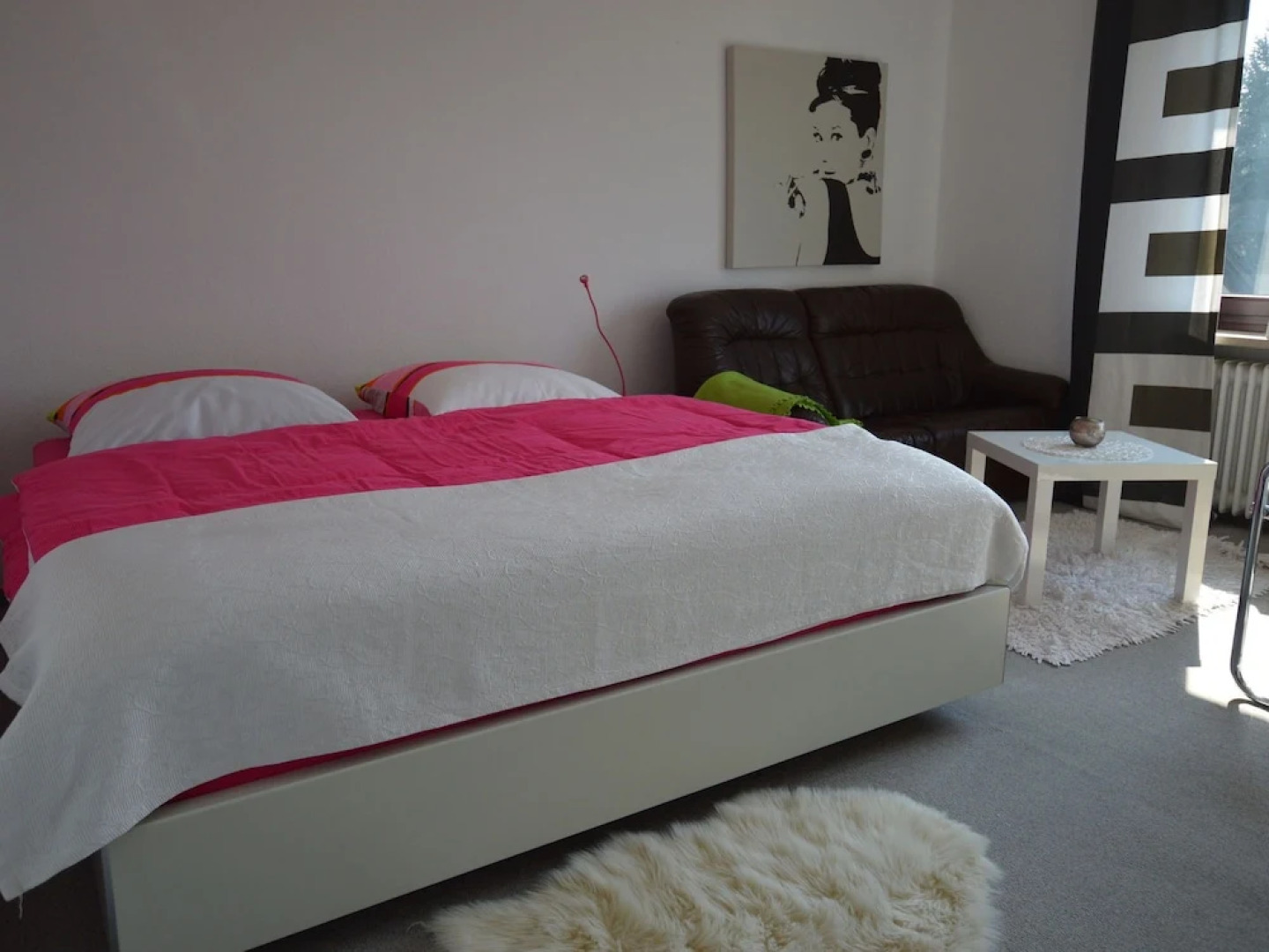 Comfortable And Stylishly Furnished Apartment With Marvellous View And Private Garden