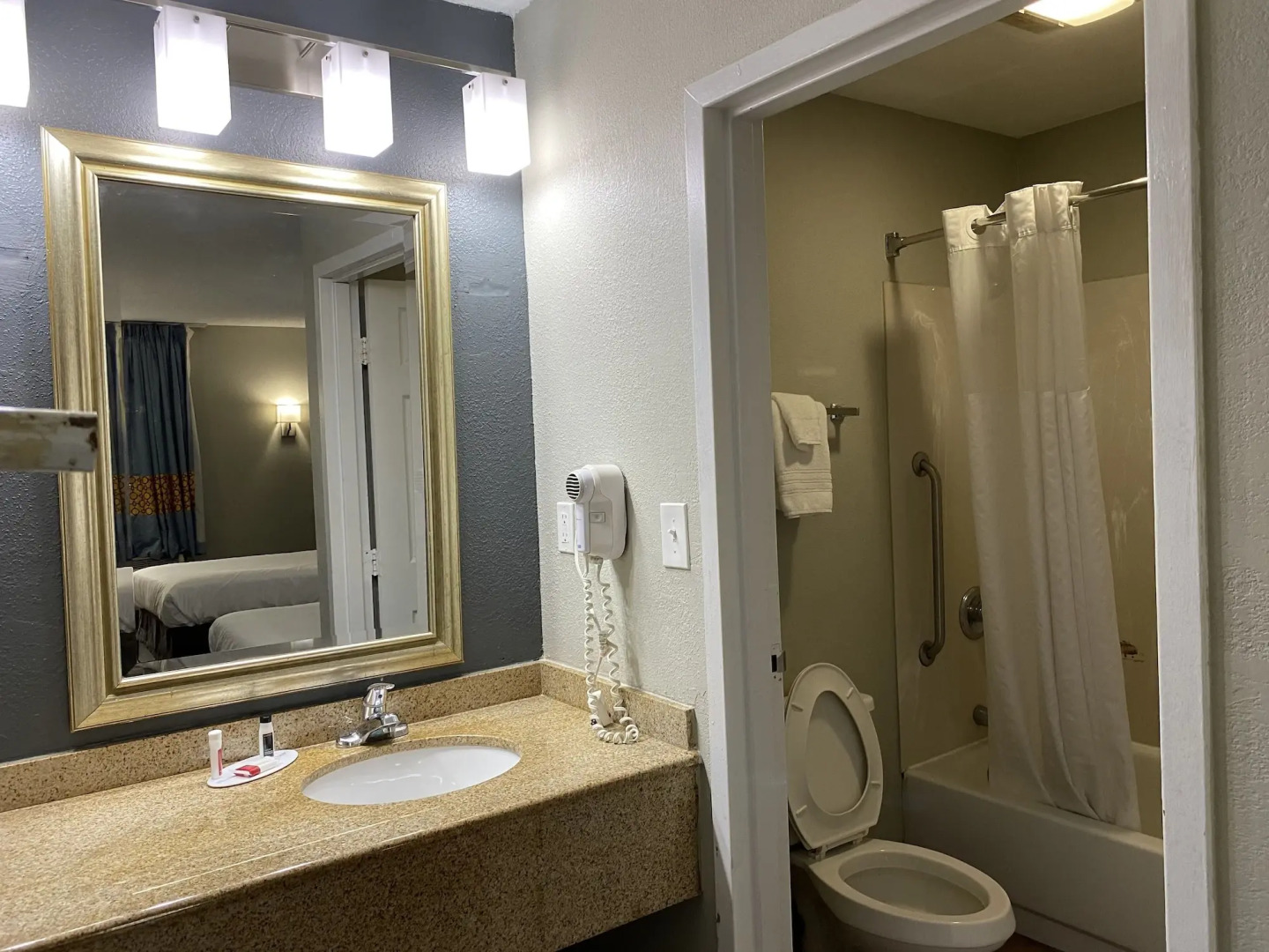 Baymont by Wyndham Wilmington