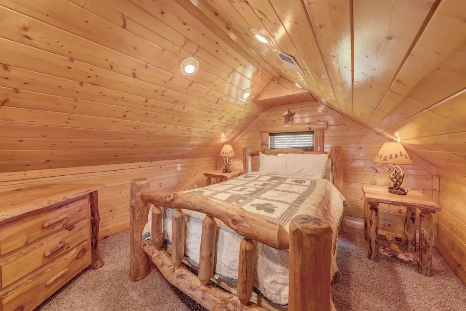 of Relaxation 9 Br cabin by RedAwning