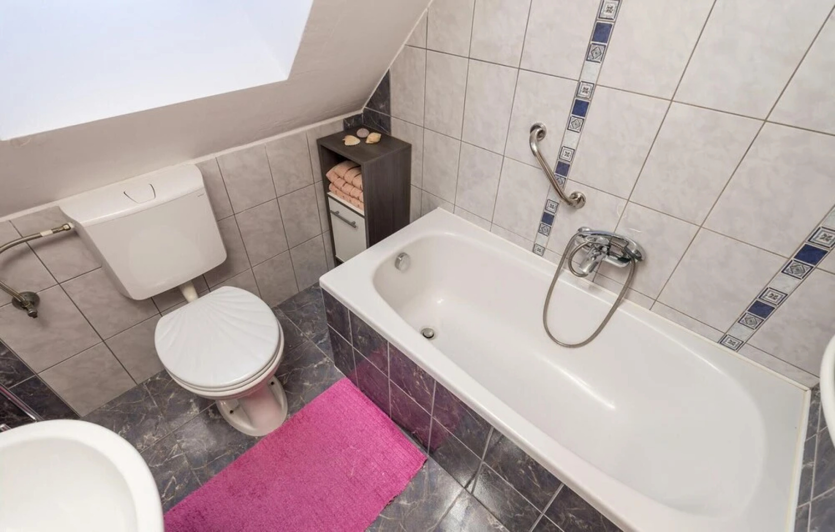 Nice Apartment in Fuzine With Wifi and 2 Bedrooms