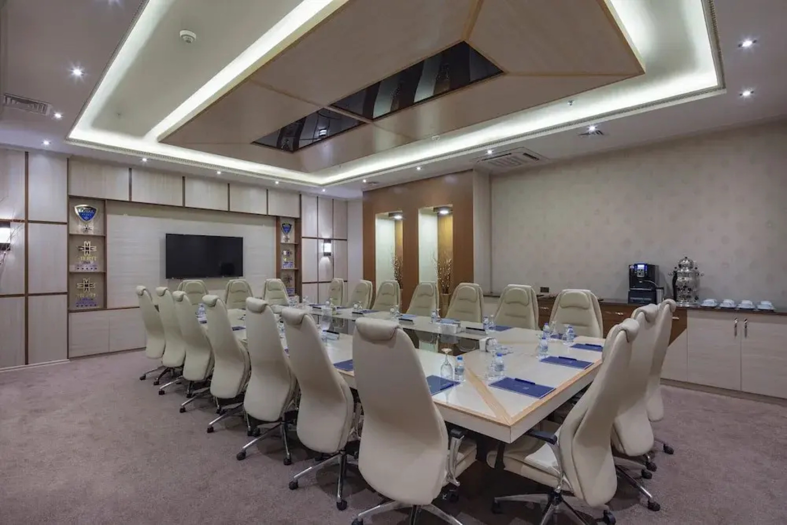 Merit Park Hotel Casino & SPA