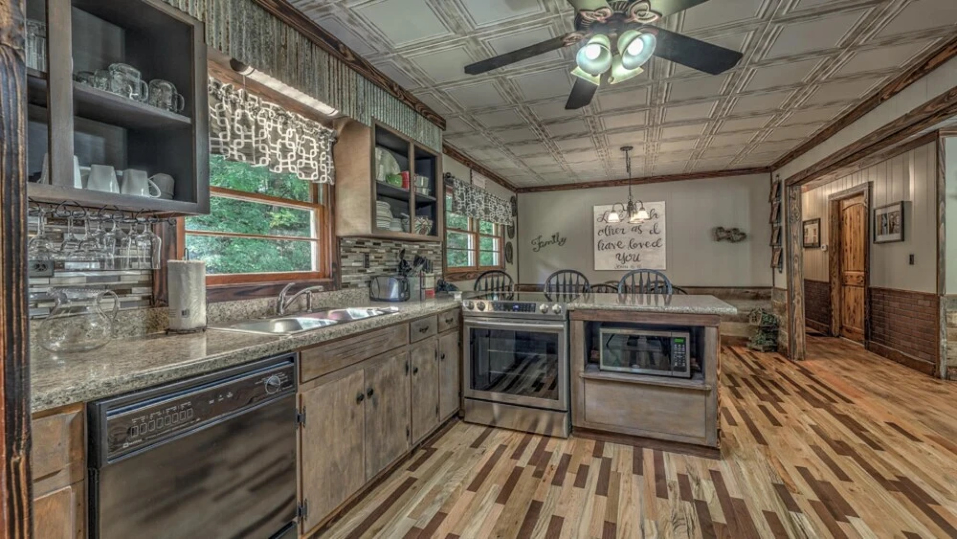 Ralph and Irene's by Escape to Blue Ridge