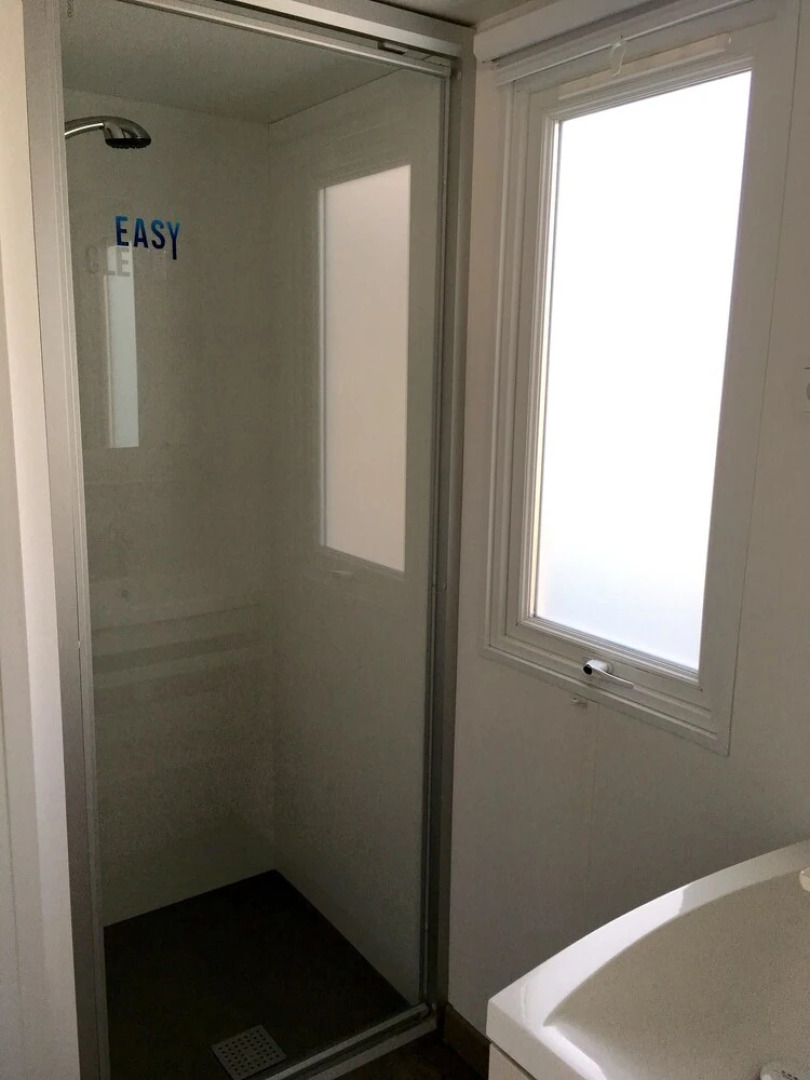 Property With 3 Bedrooms in Les Mathes, With Furnished Garden - 2 km F