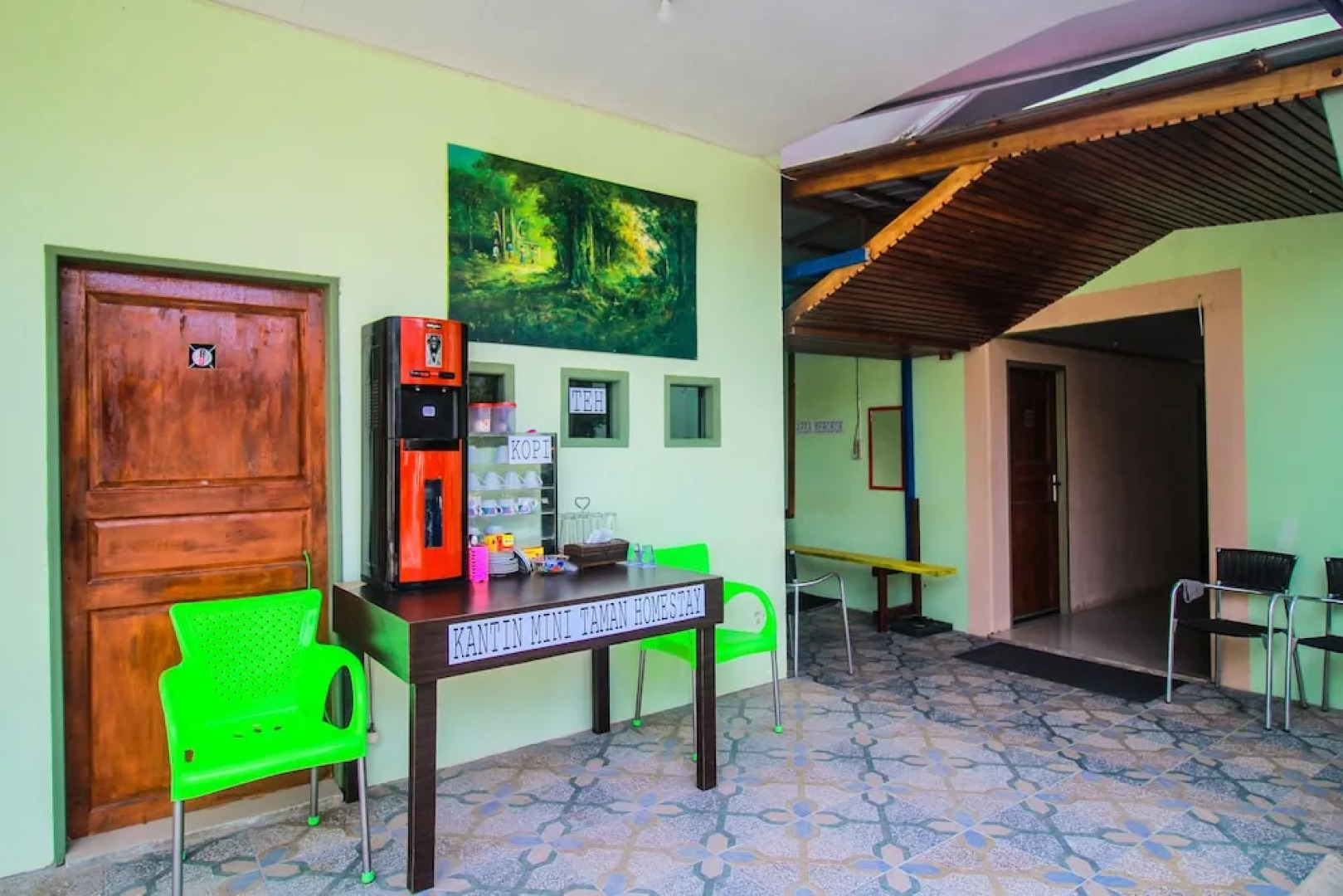 Taman Homestay Syariah by OYO Rooms