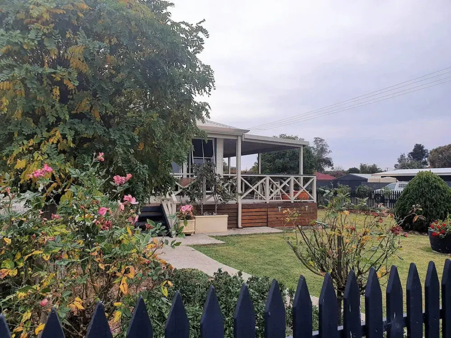 Milang Lakefront Retreat