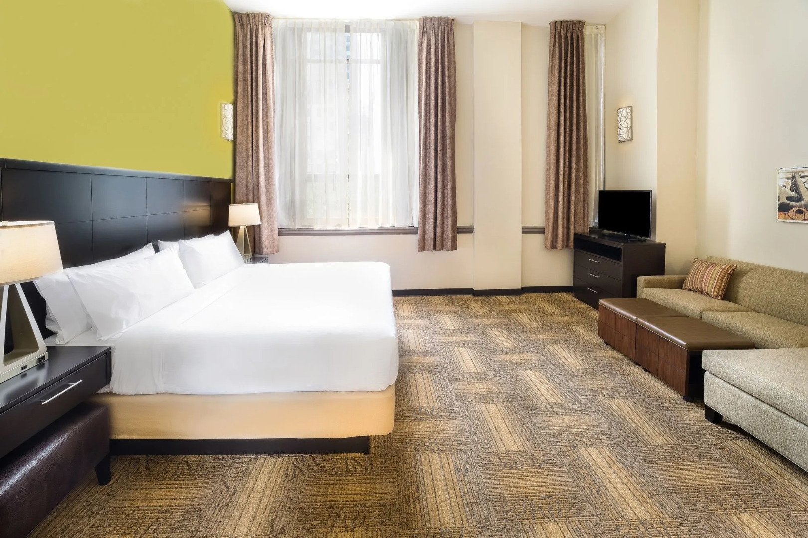 Staybridge Suites Baltimore - Inner Harbor by IHG