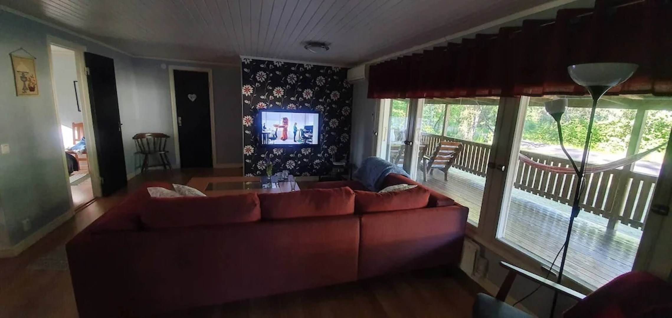 Well-equipped Beachside Cottage