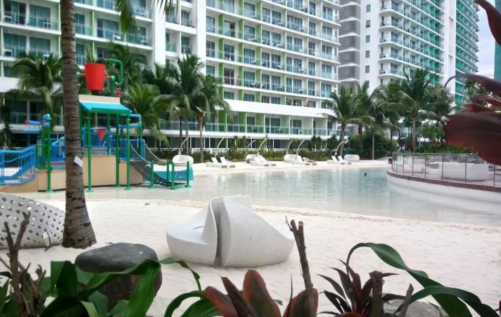 Azure Urban Resort And Residences