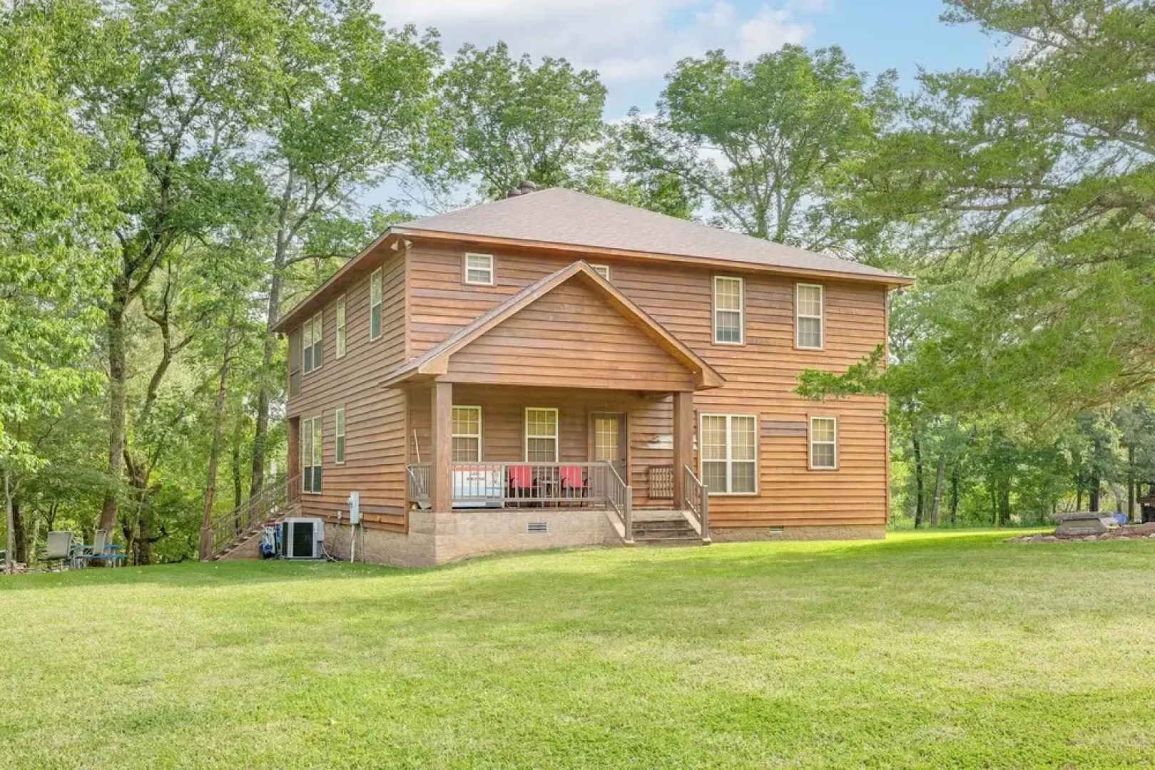 Riverfront Cabin on 2 Acres in Glenwood!