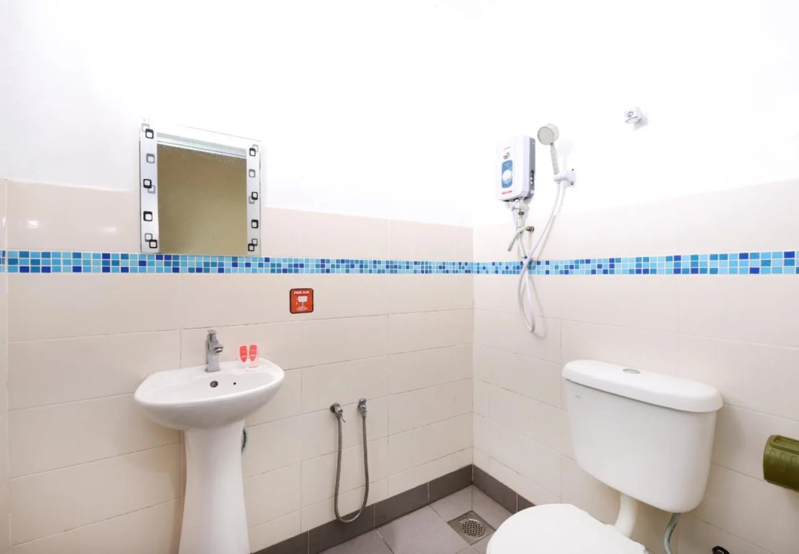 OYO 774 Hotel Iskandar