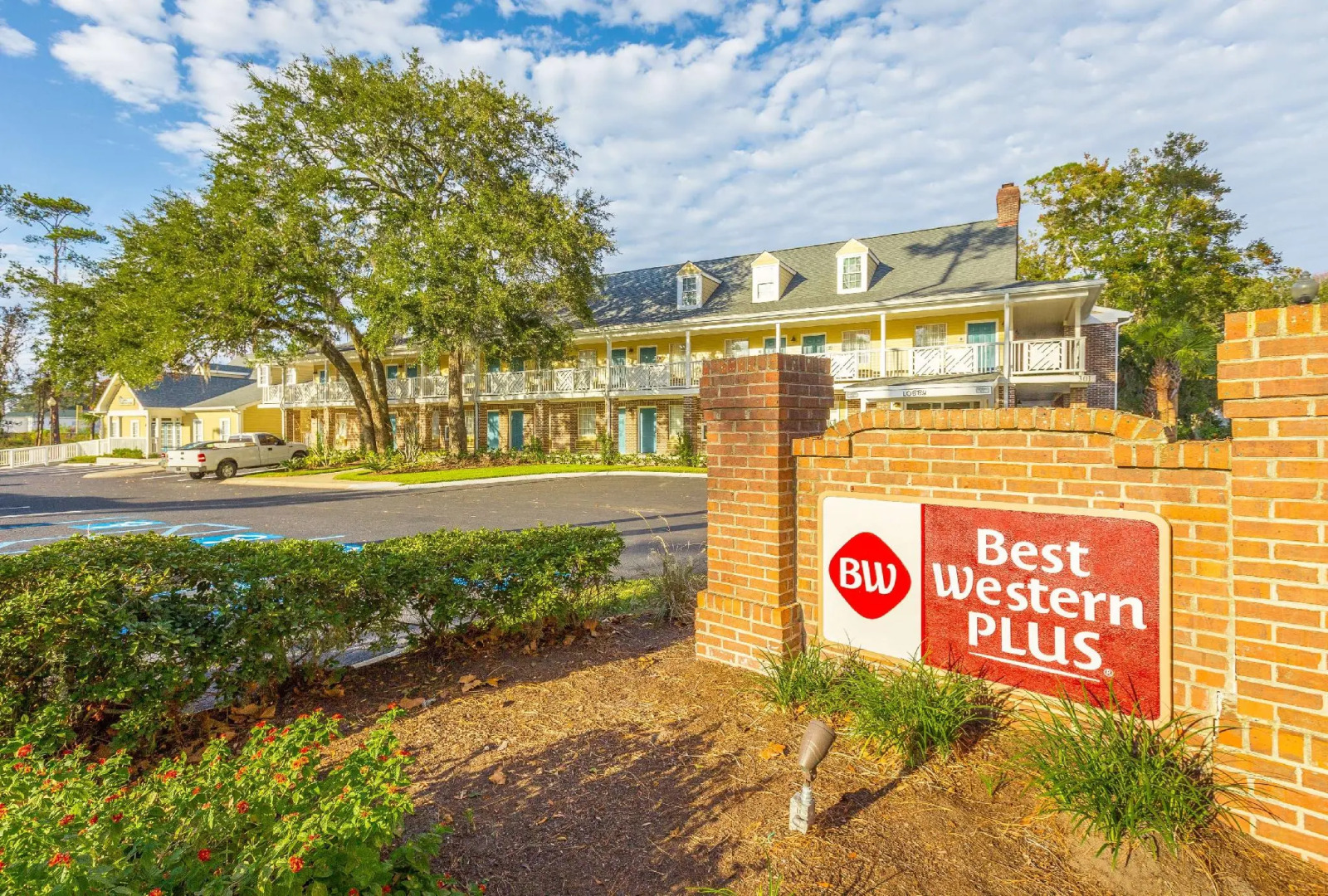 Best Western Plus St. Simons