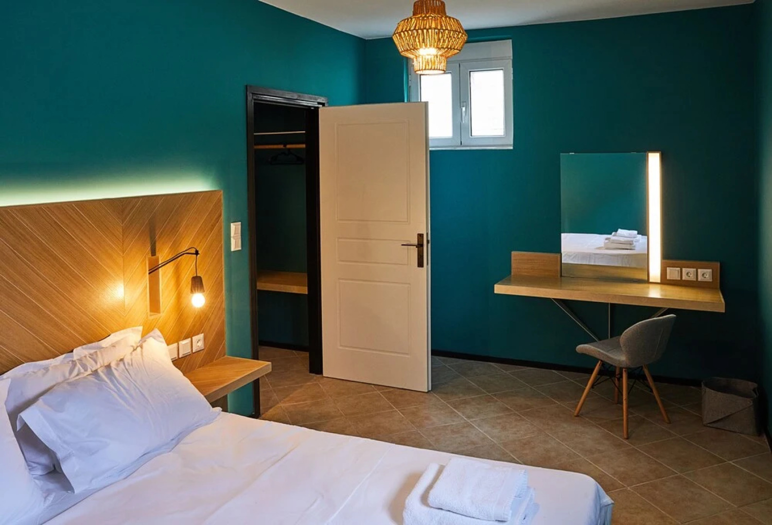 Flyin'High Luxury Suite