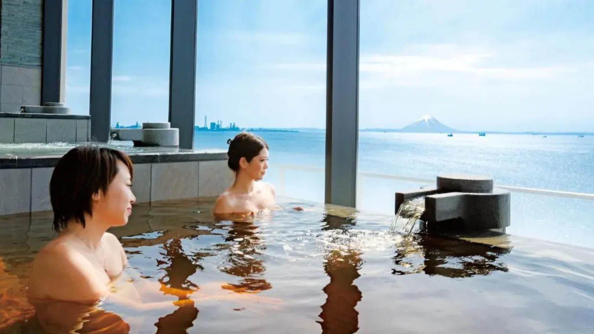 Ryugujo Spa Hotel Mikazuki Fujimitei