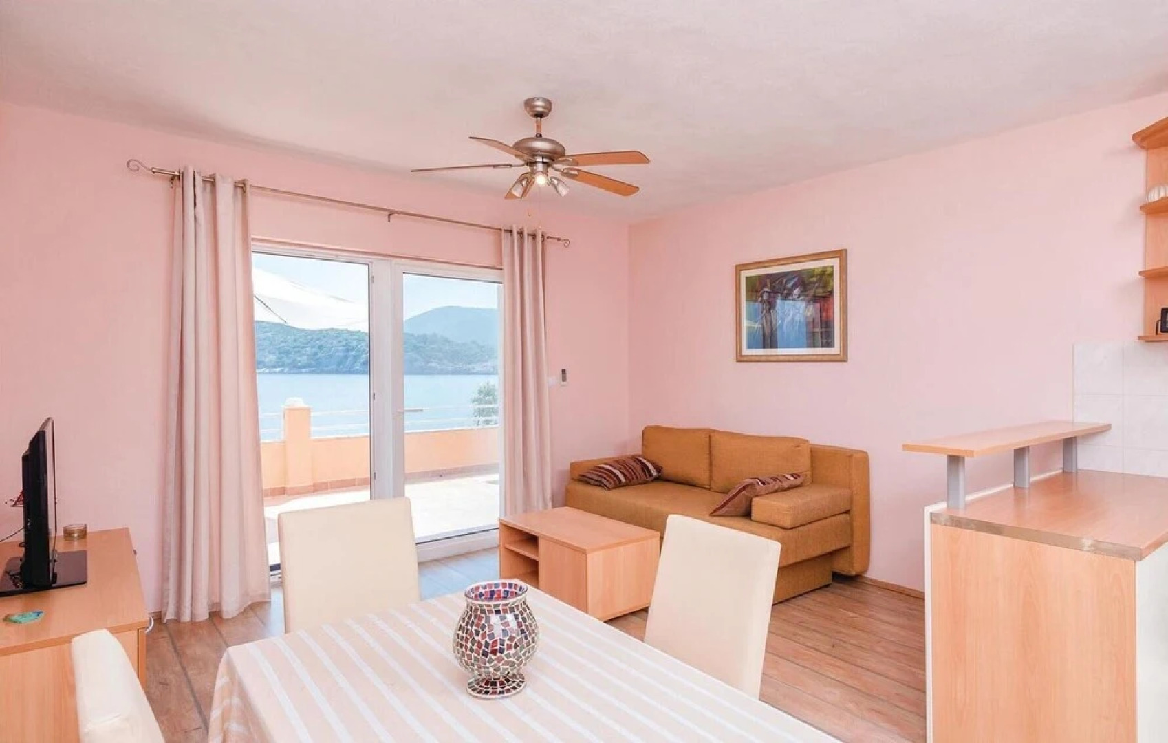 Awesome Home in Zastrazisce With Wifi and 2 Bedrooms