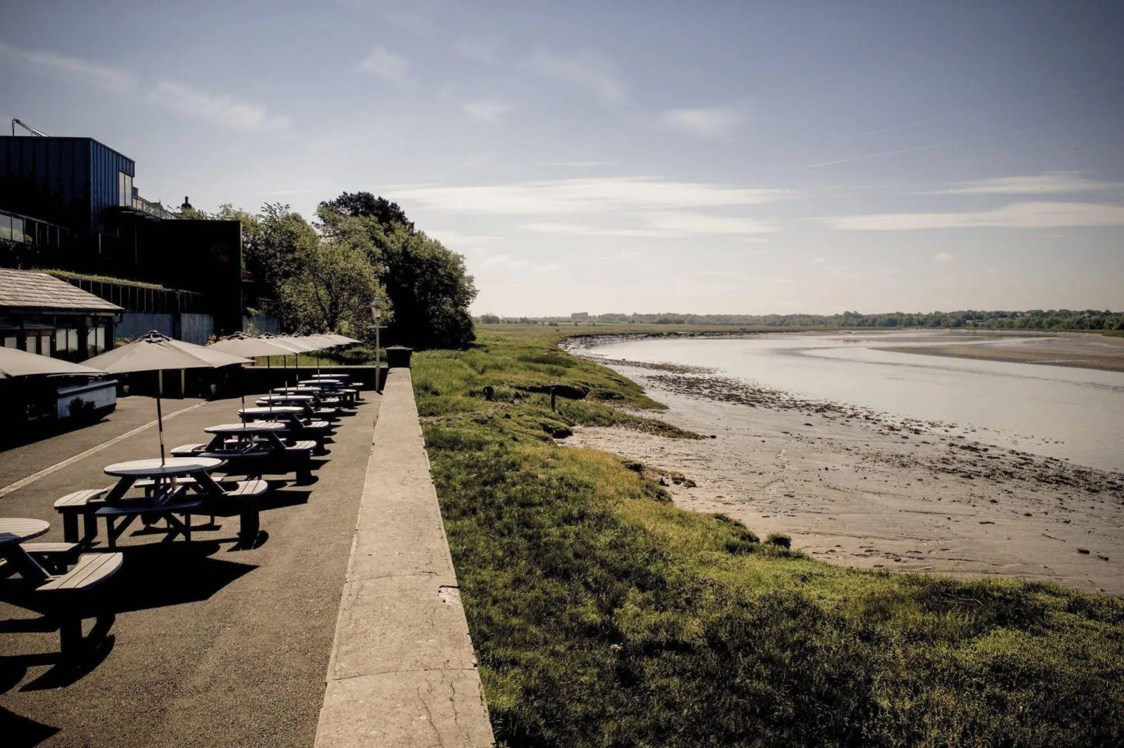Shard Riverside Hotel, Bar & Restaurant