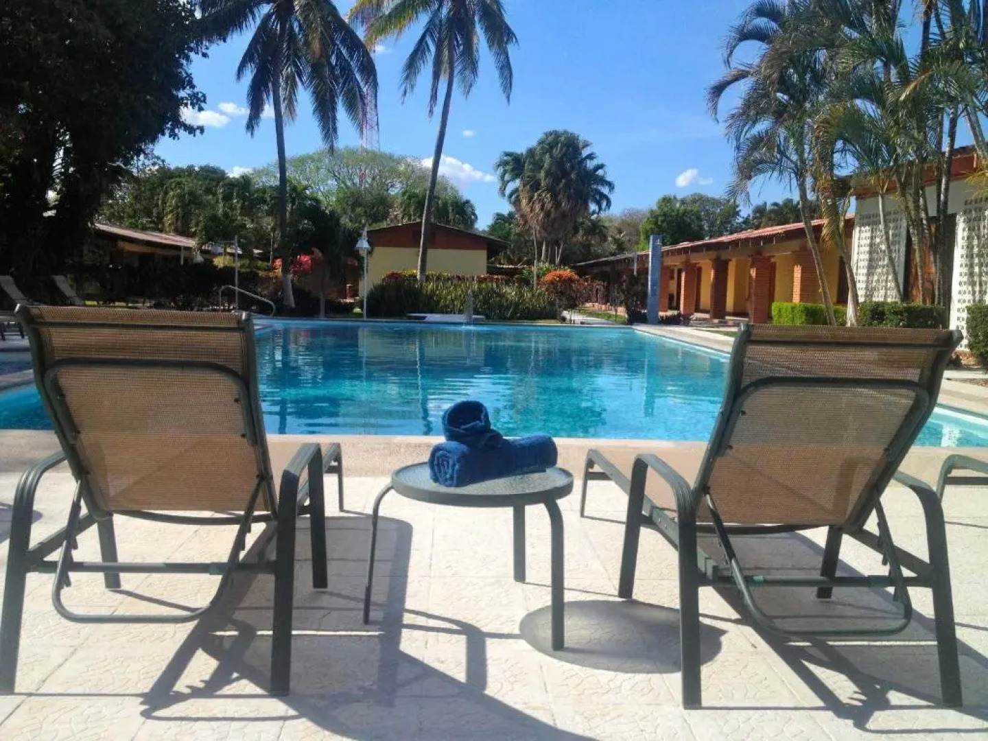 Hotel Las Espuelas, Bar & Restaurant