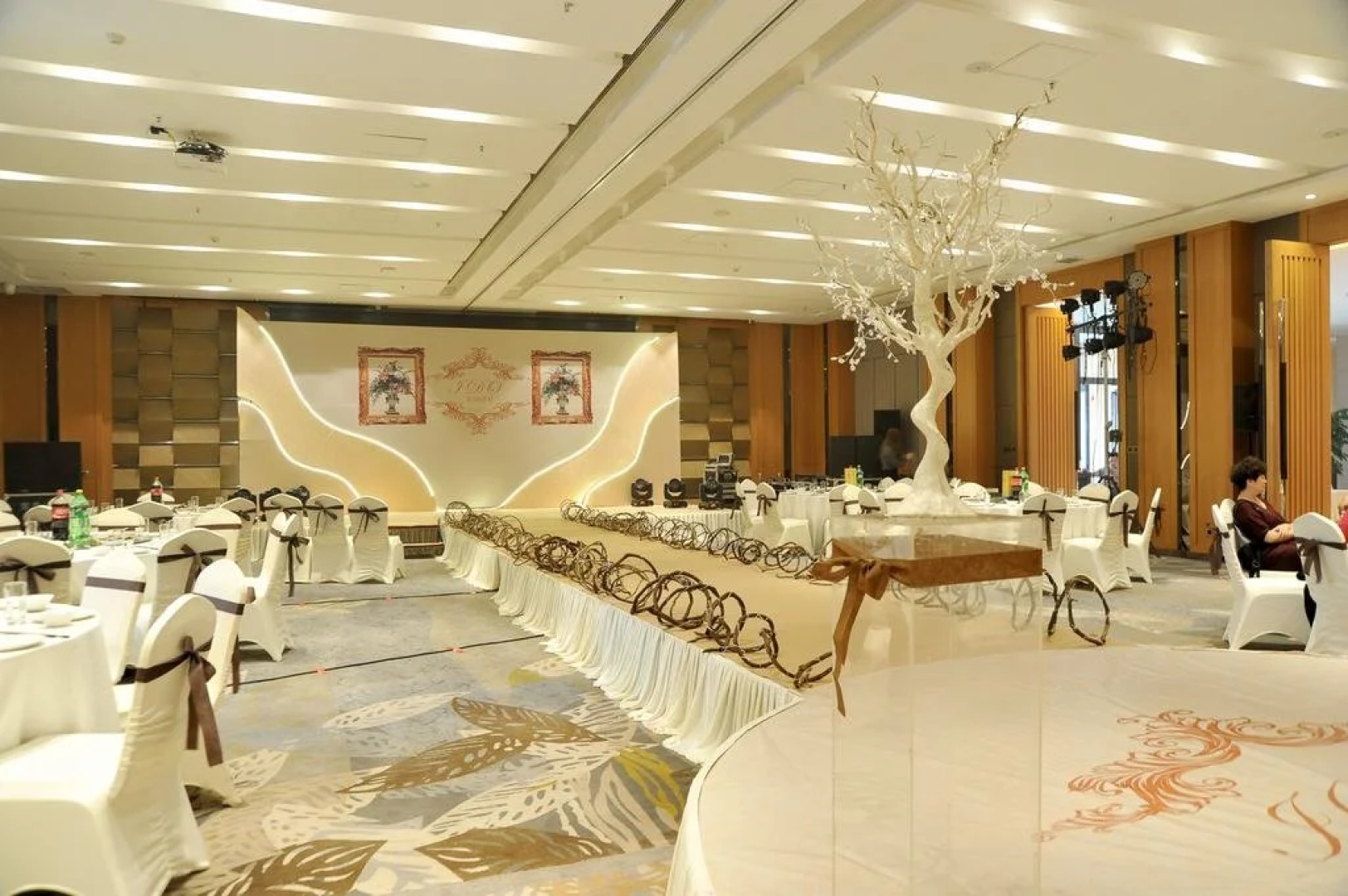 Grand Metropark Orient Hotel